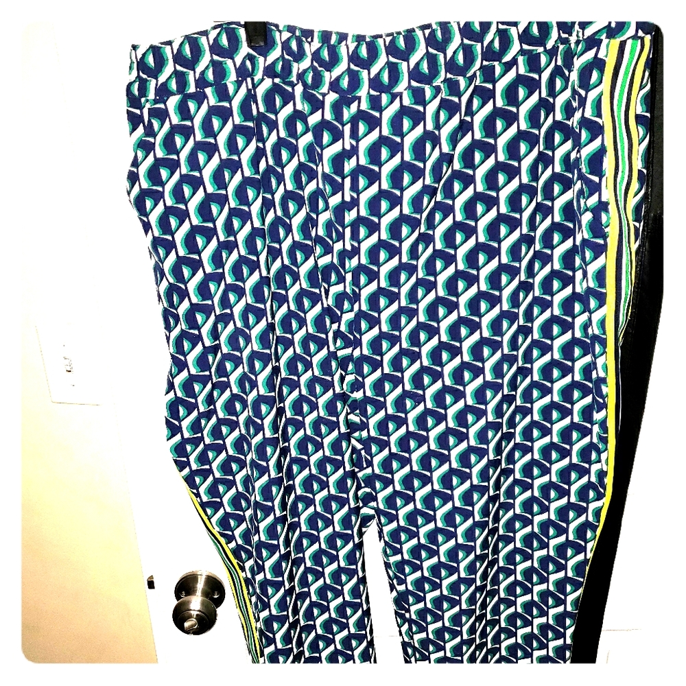 NEW! Harper &Liv Printer Pants. GREAT QUALITY 18